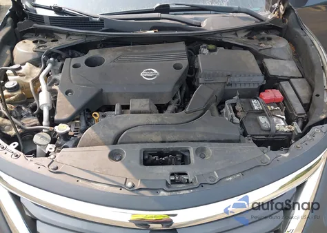 2015 Nissan Altima 2.5/2.5 S/2.5 Sl/2.5 Sv z USA, uszkodzony, nr VIN 1N4AL3APXFN309243